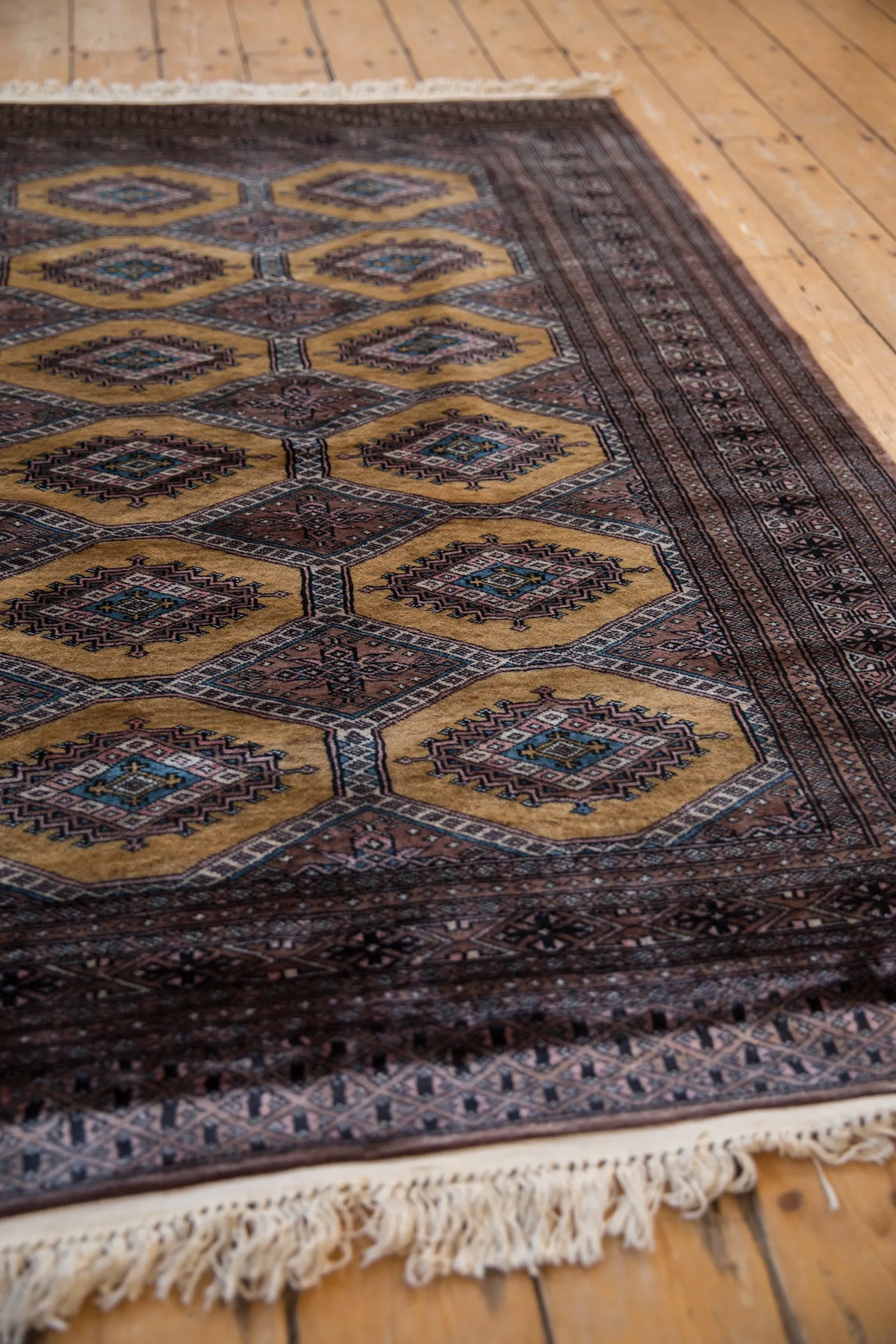 4x6 Vintage Fine Pakistani Turkmen Design Rug
