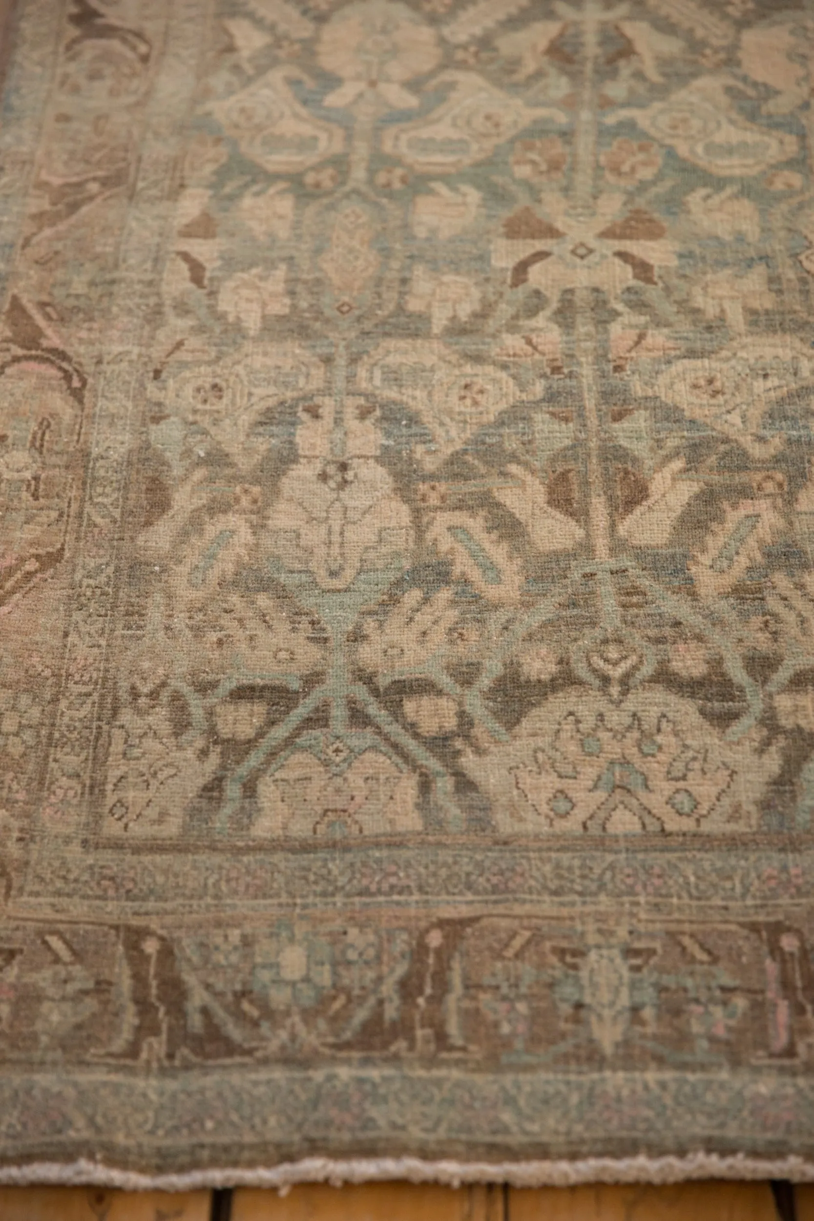 5.5x9.5 Vintage Distressed Bijar Carpet