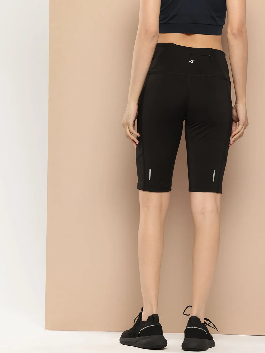 Alcis Women Black Plum High-Impact Performance Anti-Static Soft-Touch Slim-Fit Running Shorts