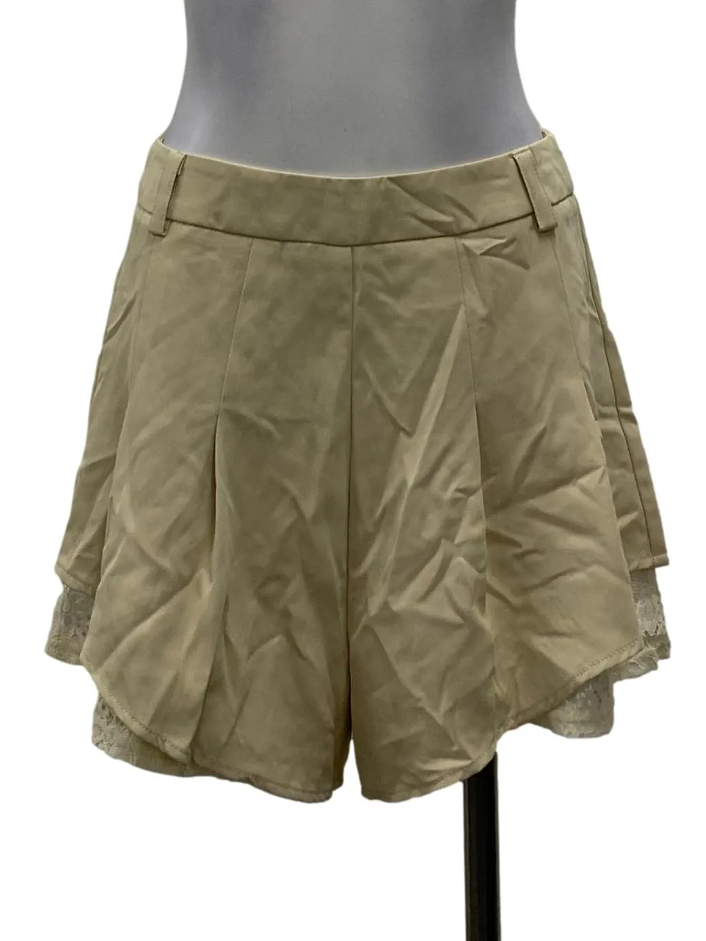 Beige Laced Shorts