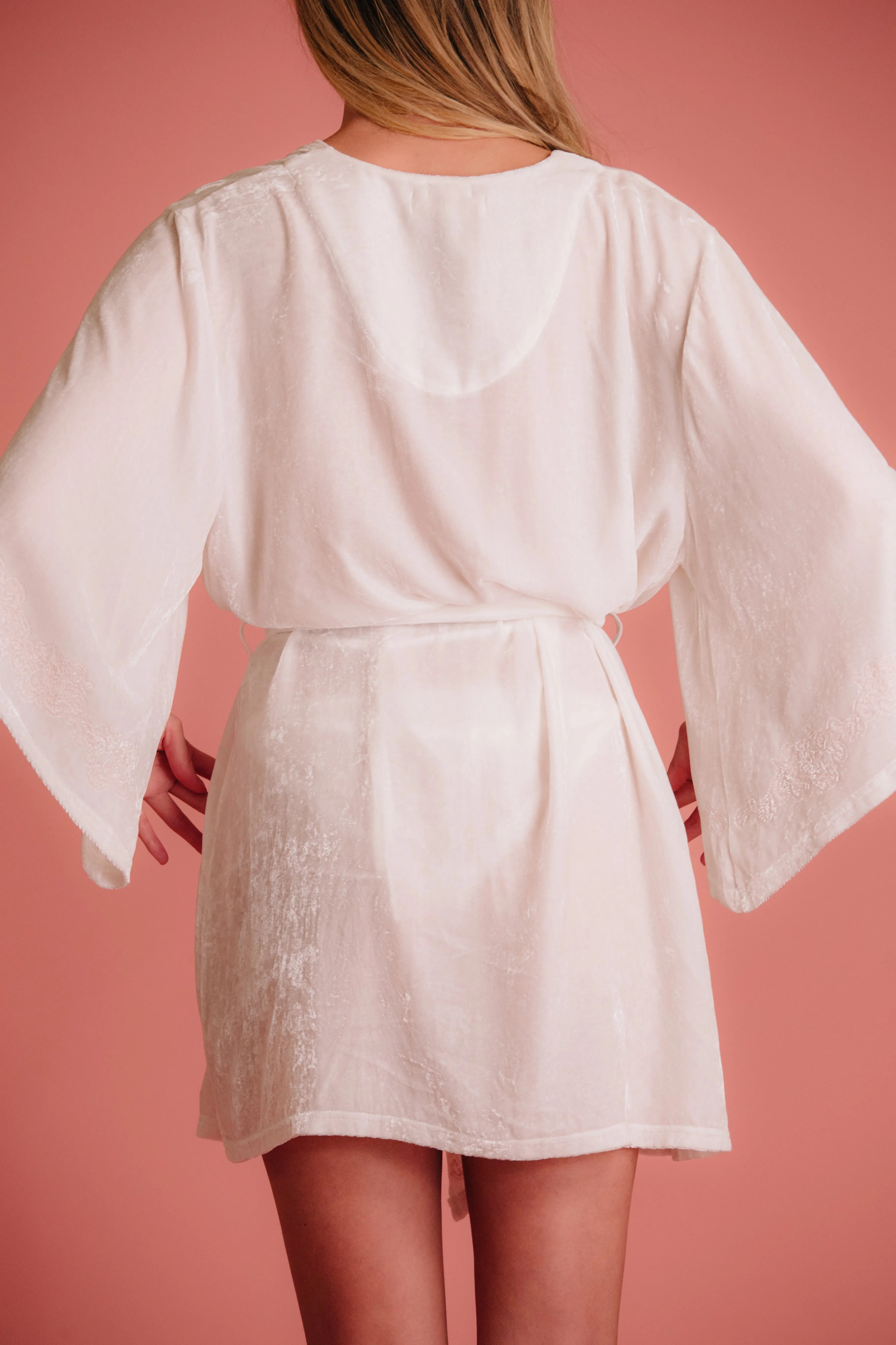 Embroidered Kimono Robe