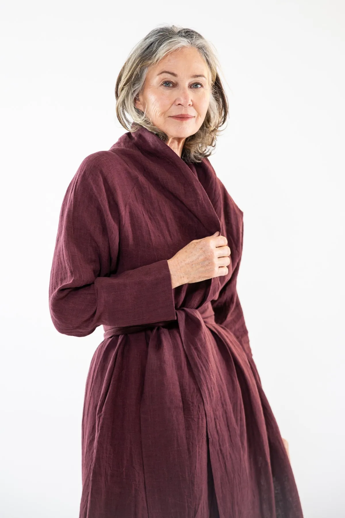 Eva’s Sunday ‘Taylor’ Linen Jacket - Merlot