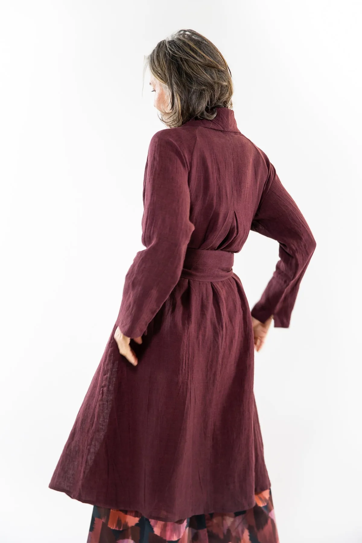 Eva’s Sunday ‘Taylor’ Linen Jacket - Merlot