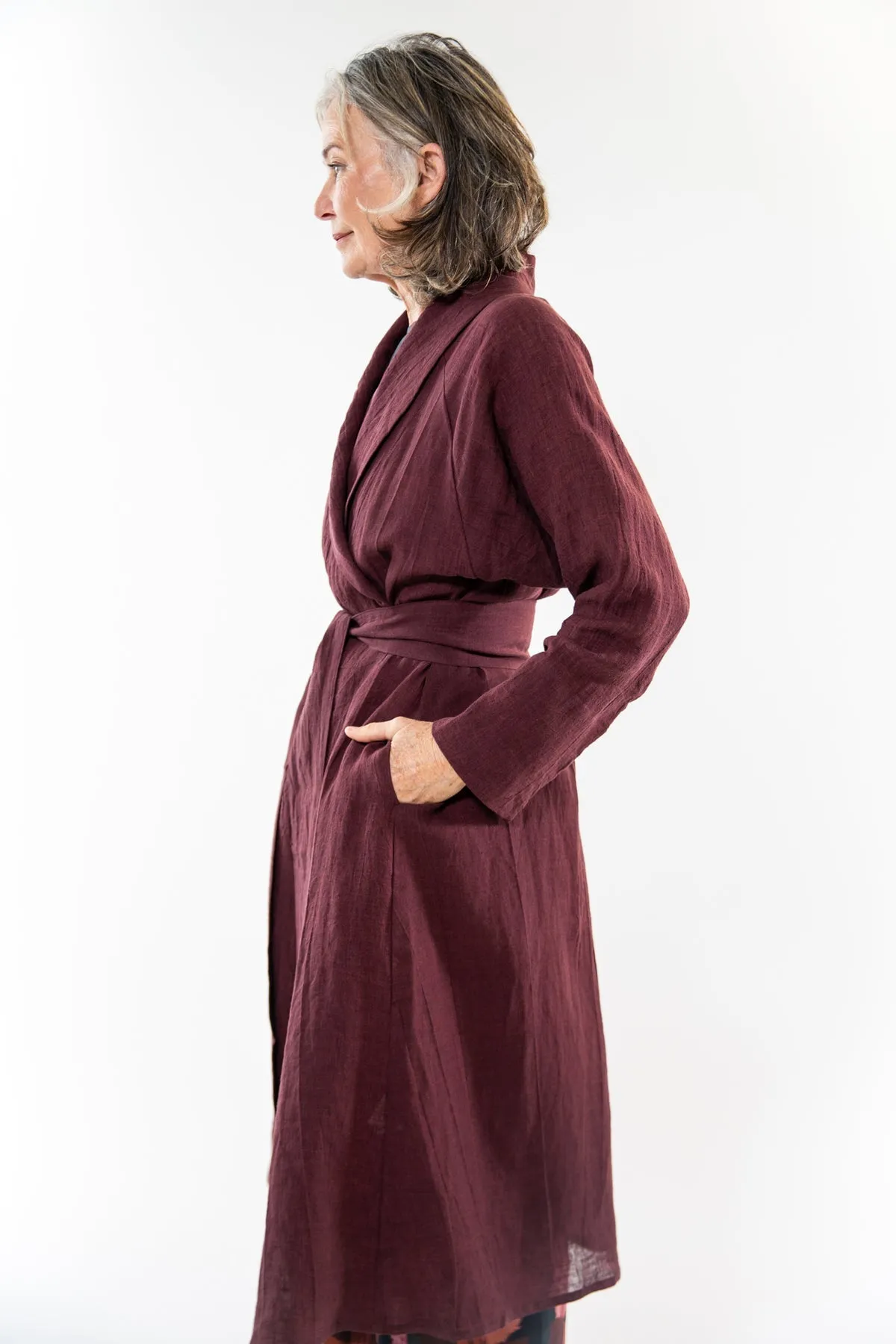 Eva’s Sunday ‘Taylor’ Linen Jacket - Merlot