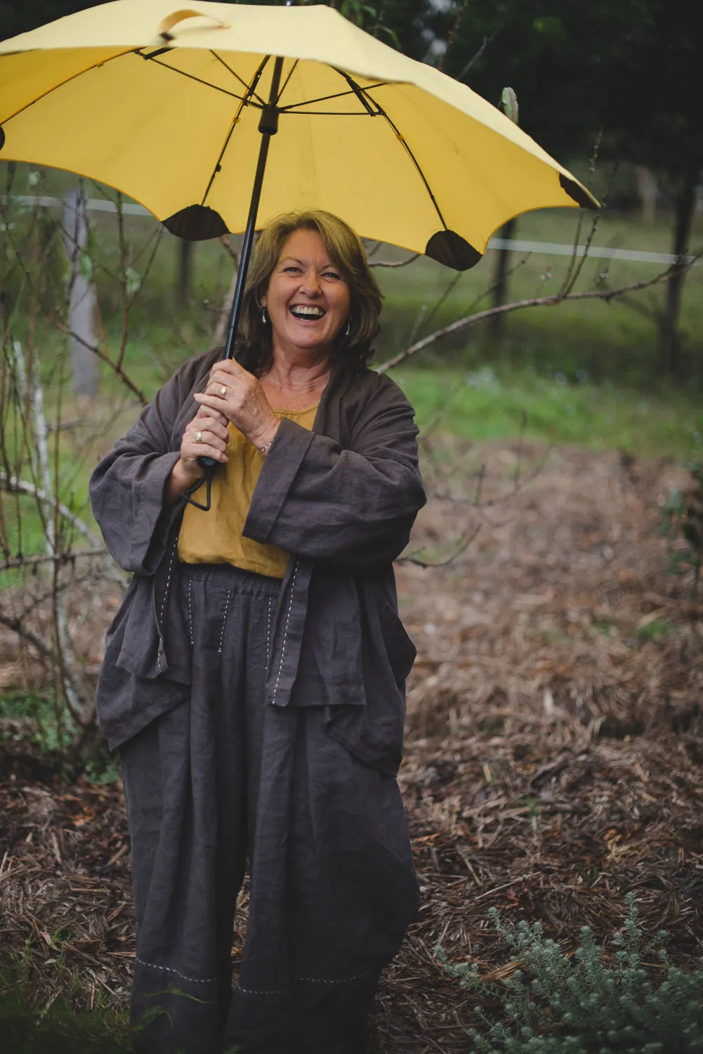 Everyday Linen Coat - midi - made to order