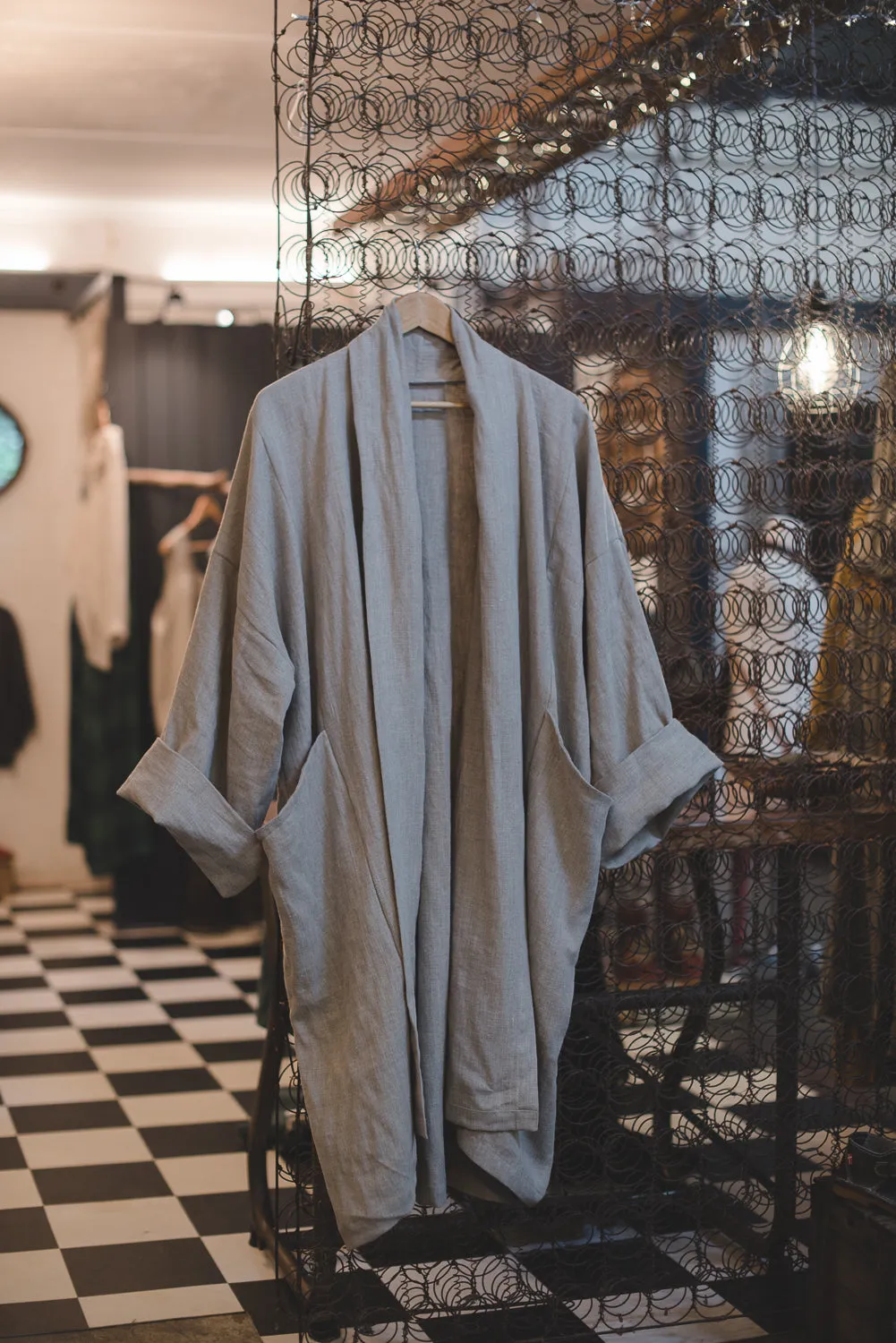 Everyday Linen Coat - midi - made to order