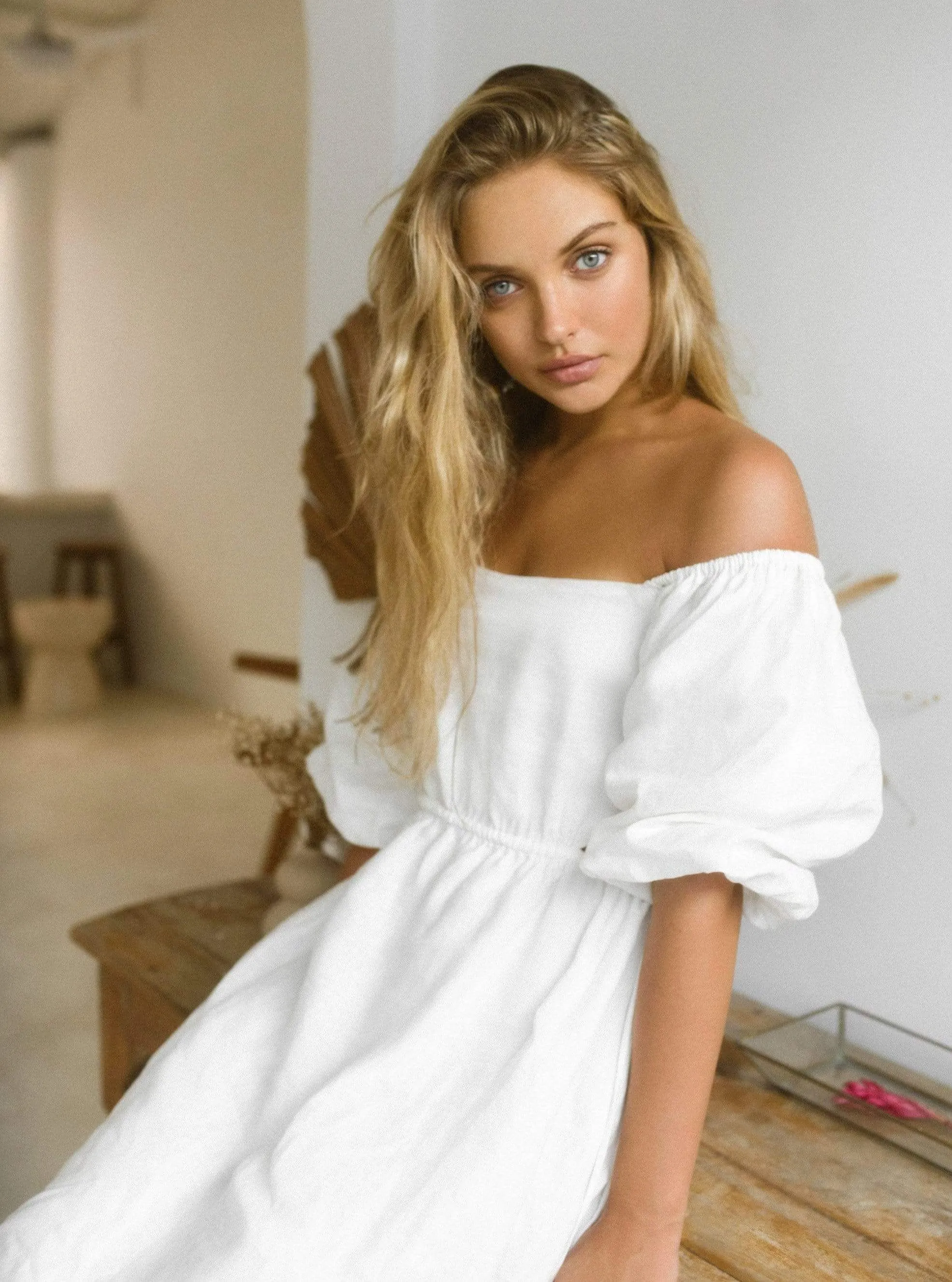 LAUREN Linen Dress With Puff Sleeves