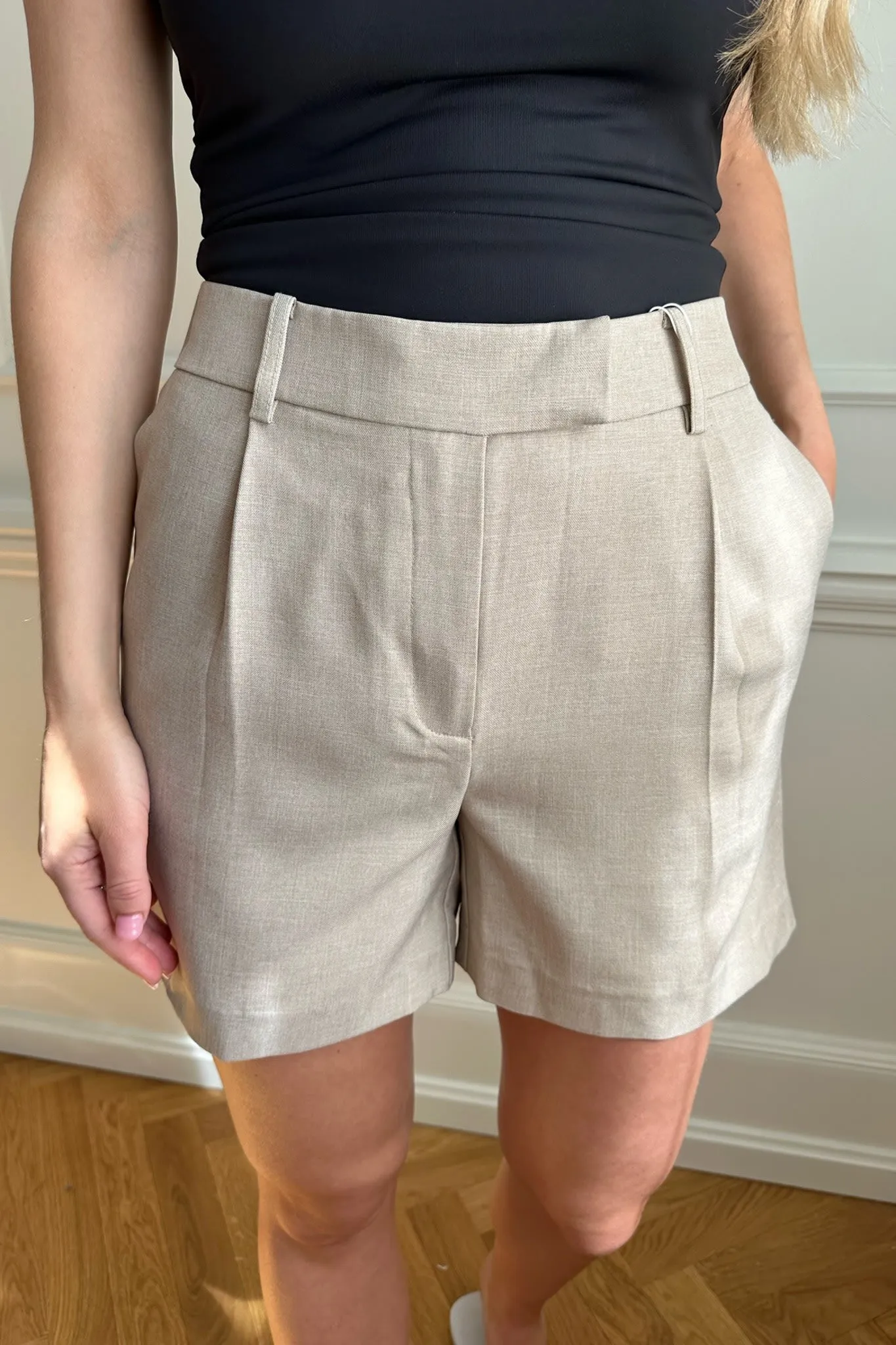 ONLLinda Shorts - Beige