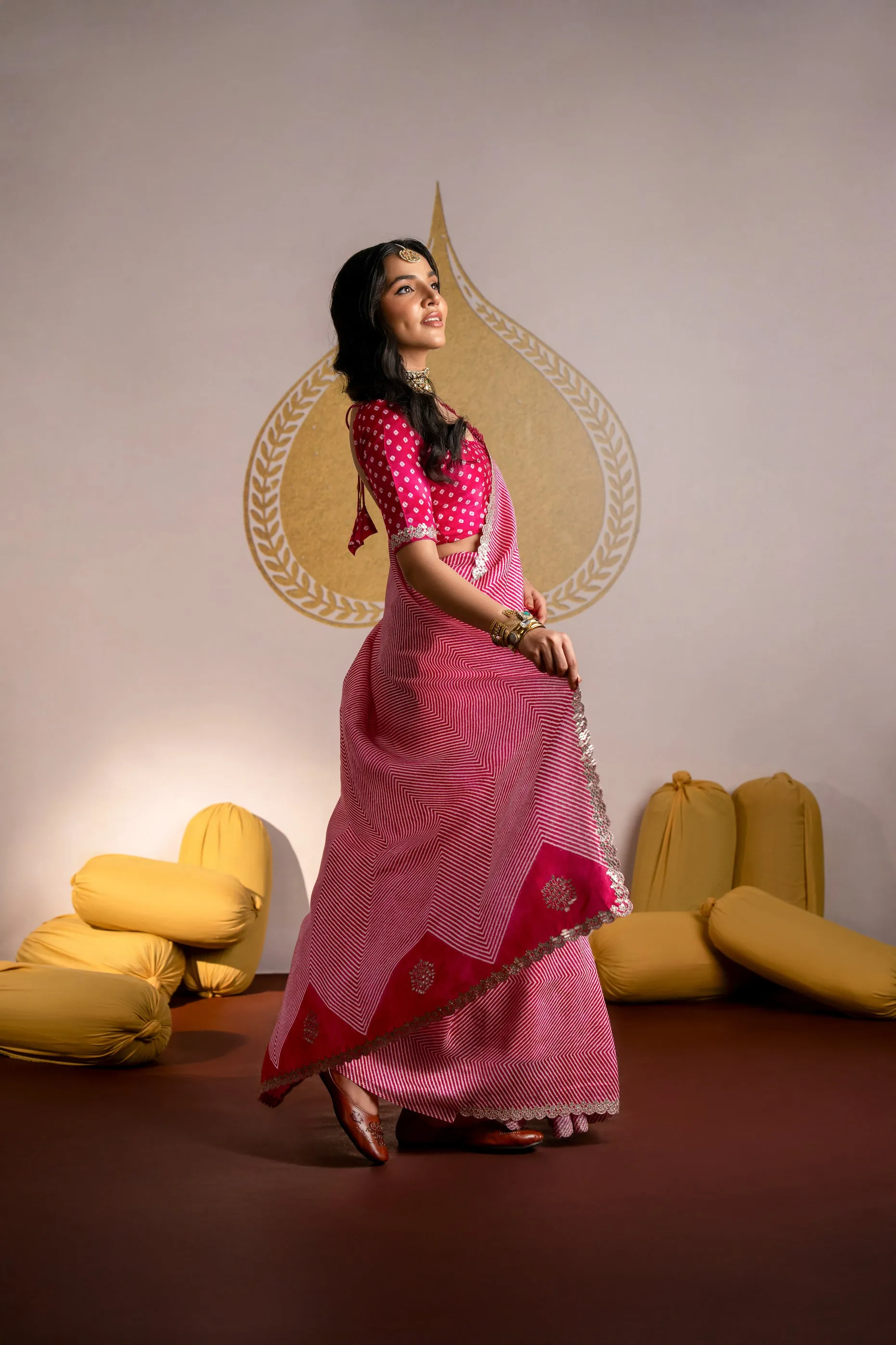 Pink ZigZag Laheriya Pure Russian Silk Saree with Mirror Work and Scallope Border