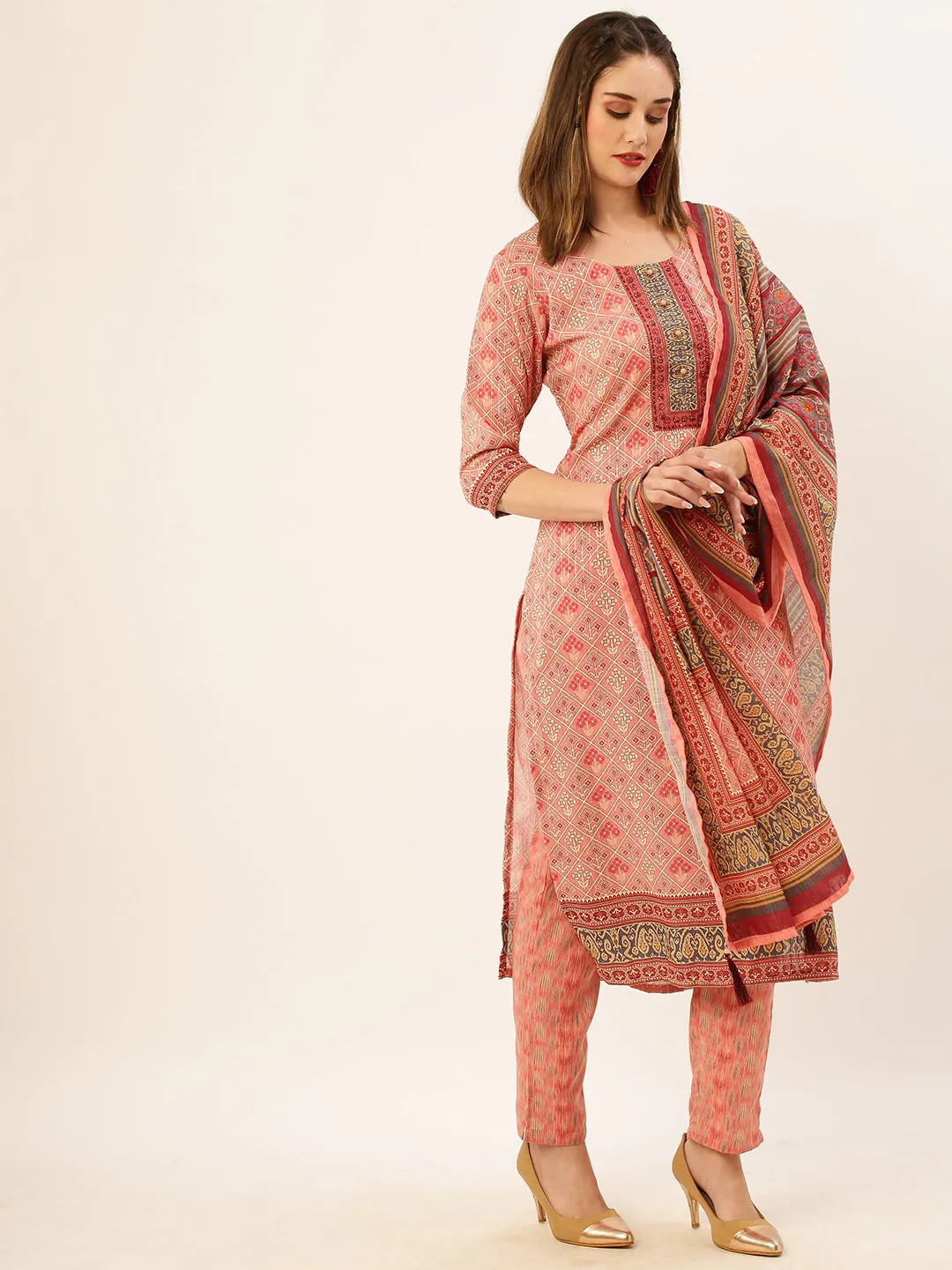 Round Neck Linen All Over Geometric Floral Print Peach Straight Kurta Set With Dupatta For Women - ZOLA