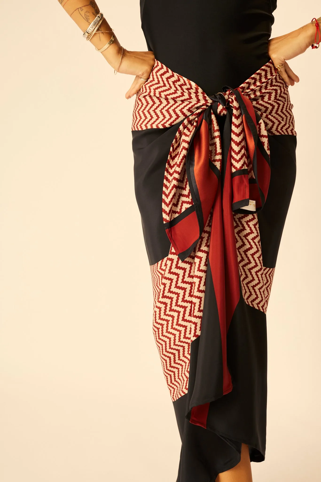 SARONG