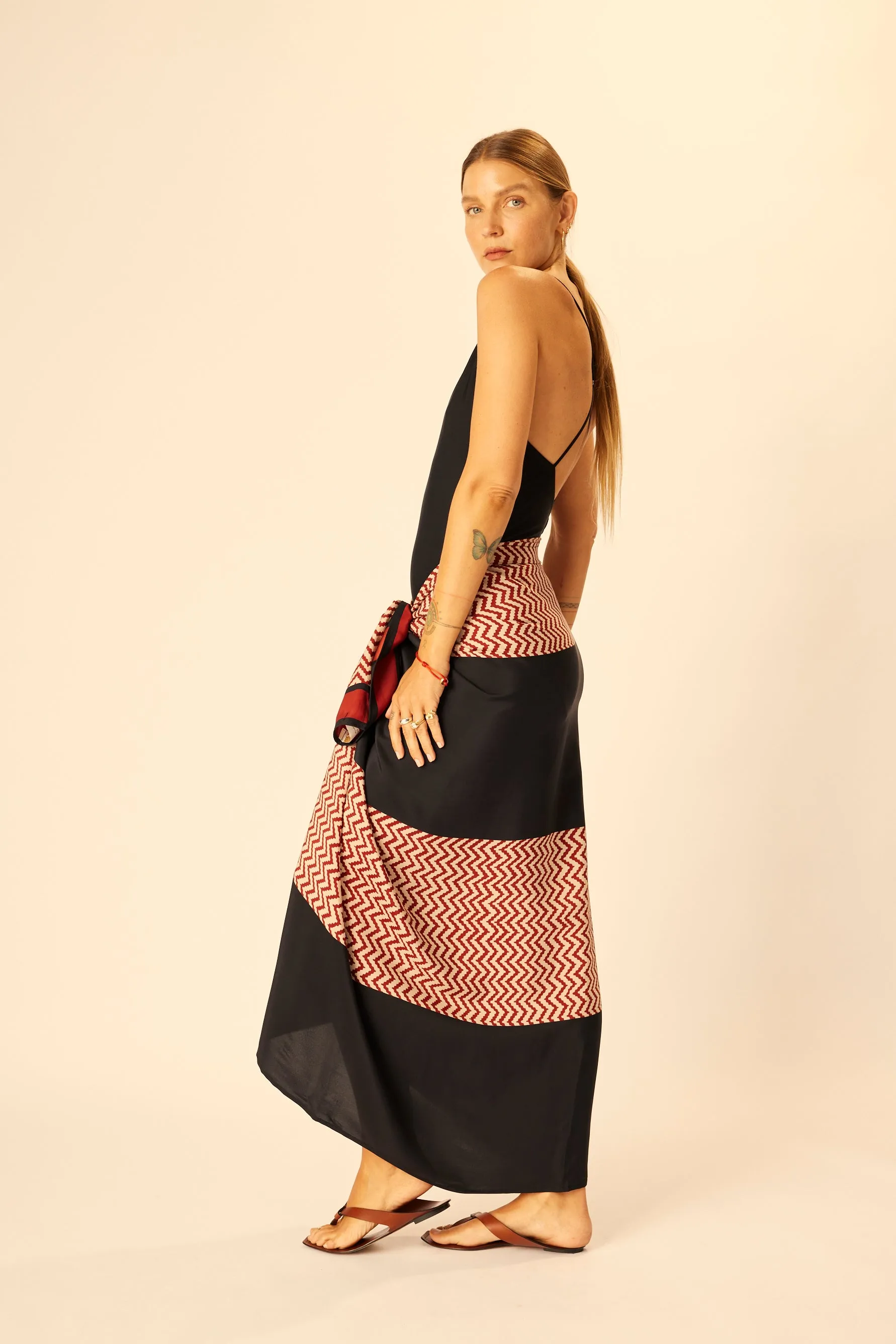 SARONG
