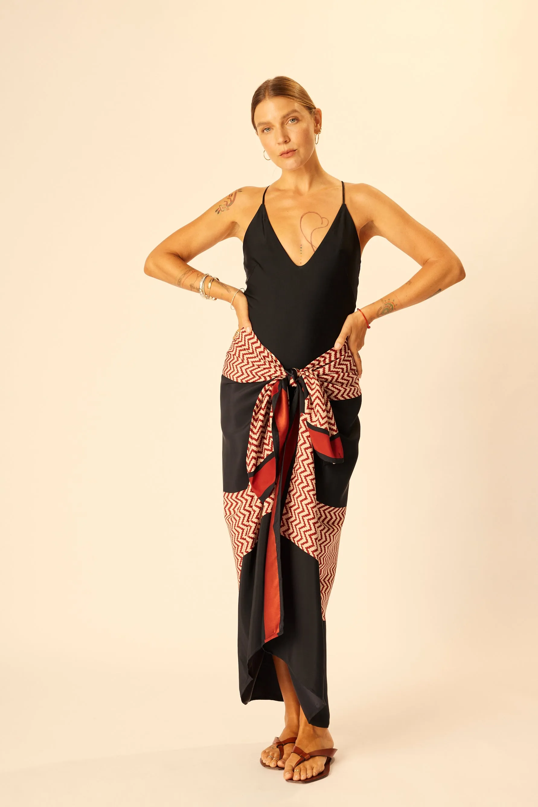 SARONG