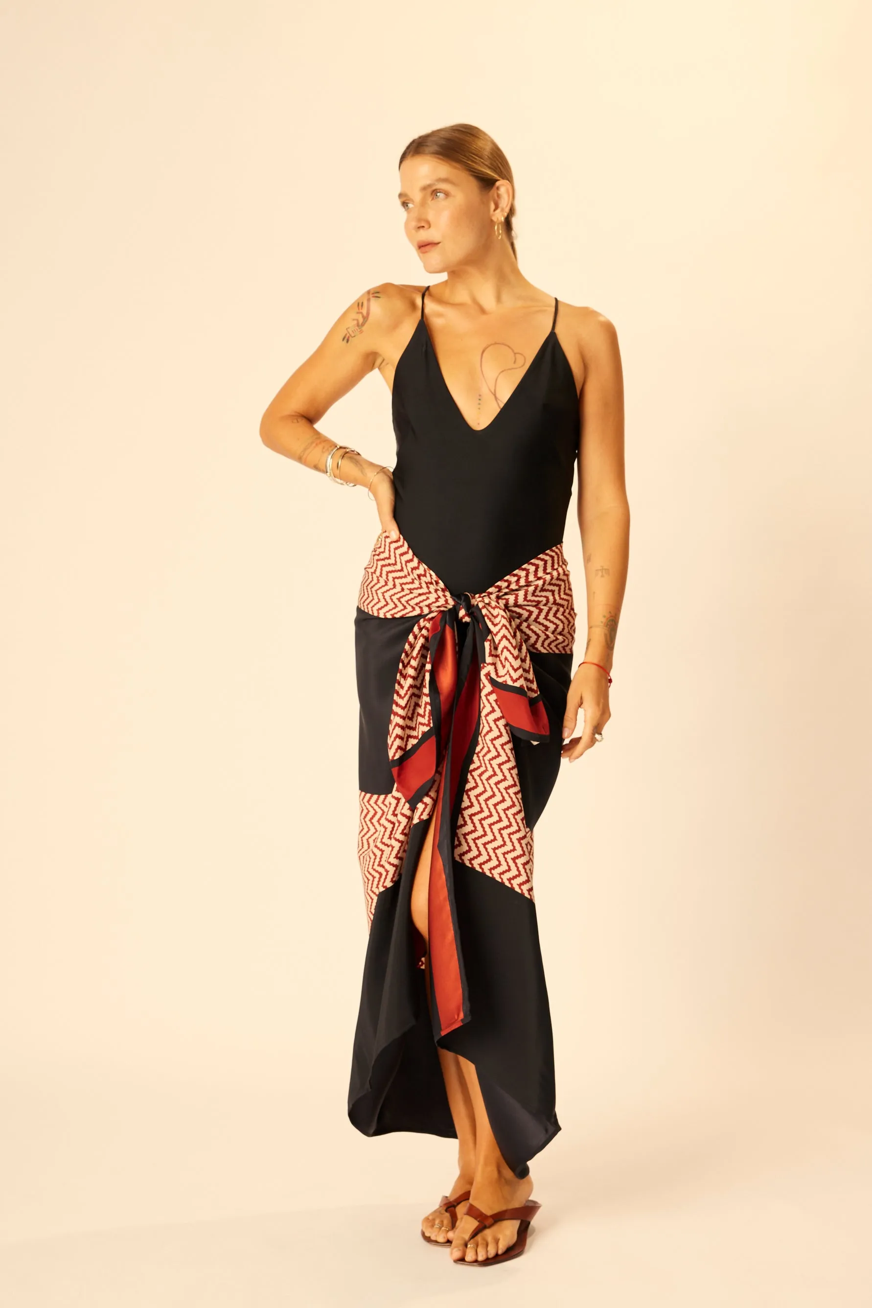 SARONG