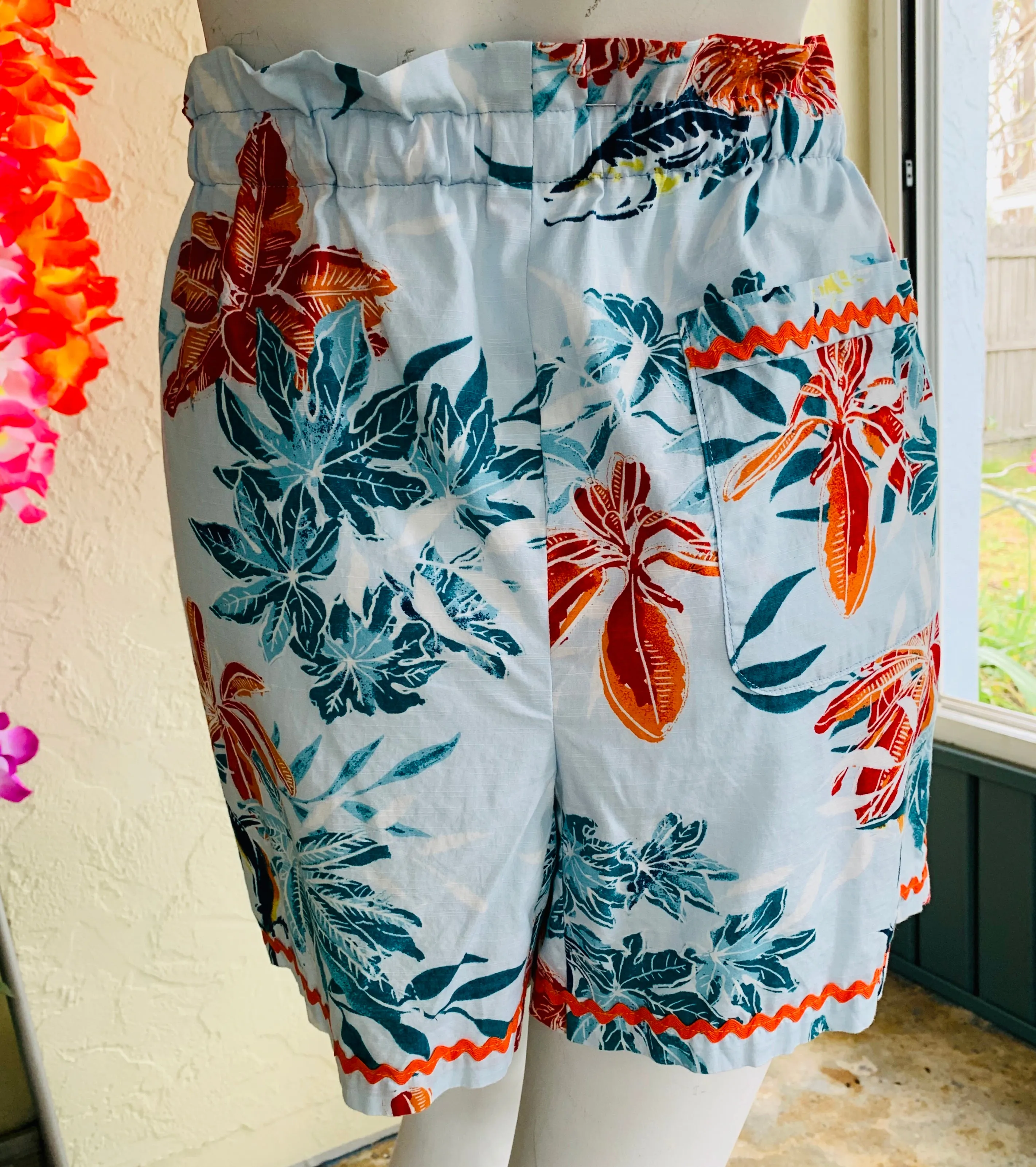 Tropshorts 05