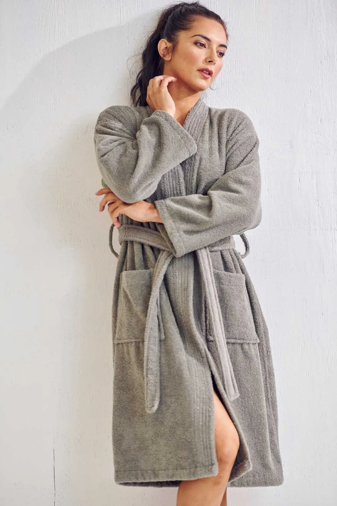 Women's Terry Cloth Cotton Turkish Bathrobe, Kimono Style, Comfort Soft & Fast Dry, (Gray)